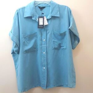 NWT Sim & Sam Light Blue SS Rayon Button-Up Shirt W/Front Pockets Size L